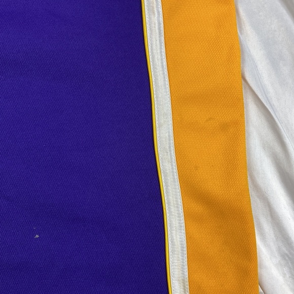 LA Lakers embroidered “Gasol #16” Basketball Jersey Size XXL/54 - Picture 15 of 15